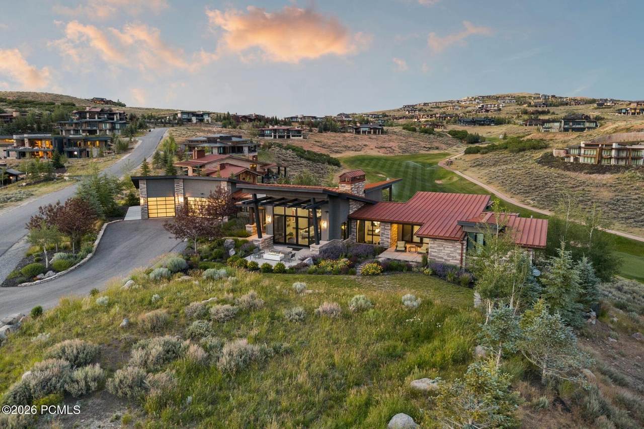 https://bt-photos.global.ssl.fastly.net/parkcity/1280_boomver_1_12603101-2.jpg