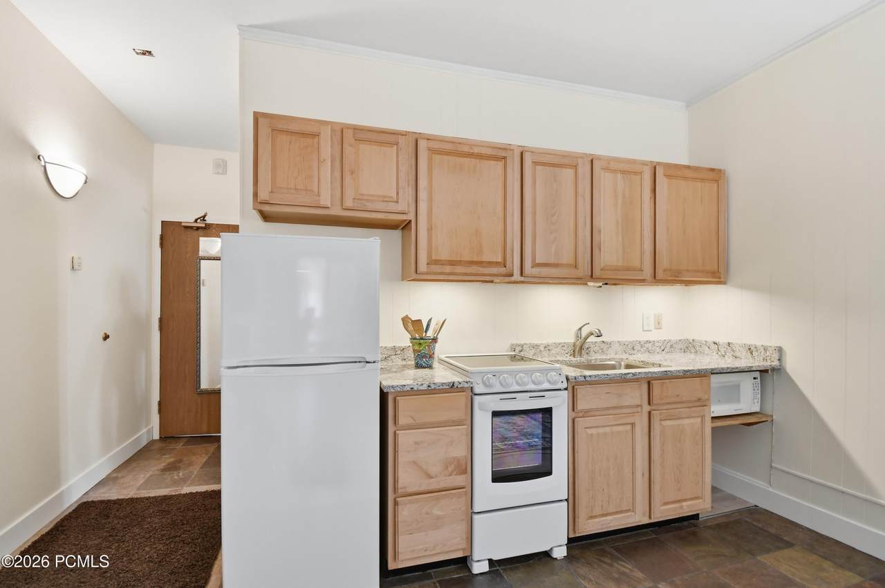 https://bt-photos.global.ssl.fastly.net/parkcity/1280_boomver_1_12603118-2.jpg