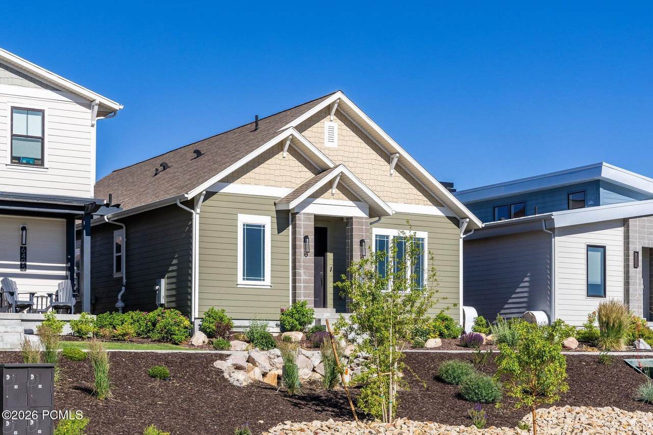 6505 Silver Creek Drive - Photo 1