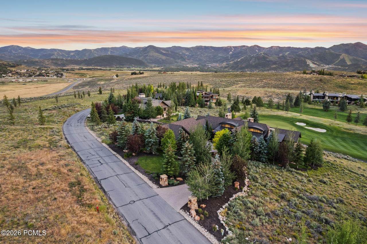 https://bt-photos.global.ssl.fastly.net/parkcity/1280_boomver_1_12603198-2.jpg