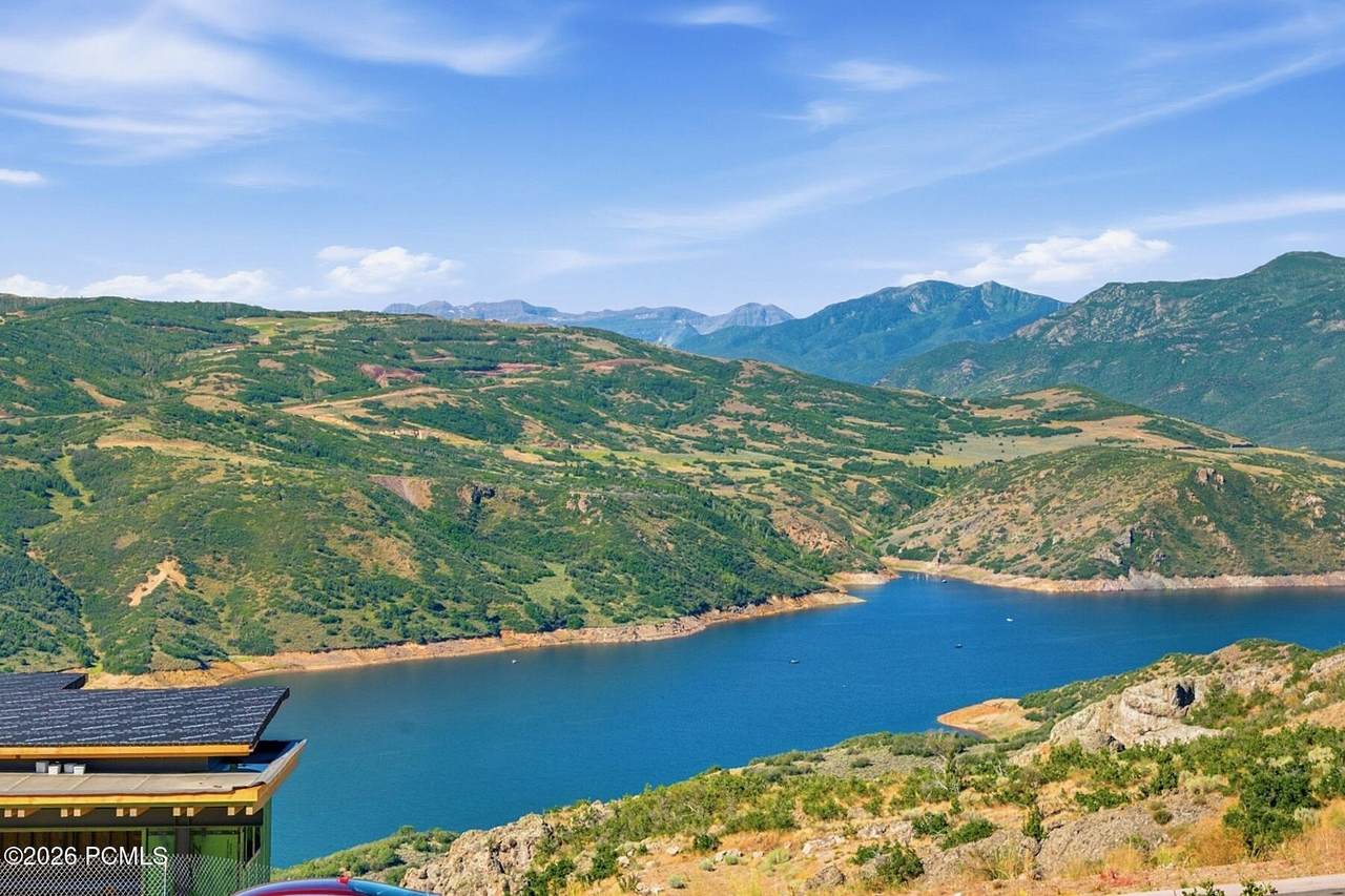 https://bt-photos.global.ssl.fastly.net/parkcity/1280_boomver_1_12603211-2.jpg
