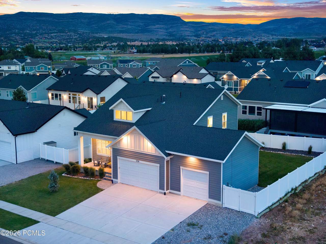 https://bt-photos.global.ssl.fastly.net/parkcity/1280_boomver_1_12603226-2.jpg