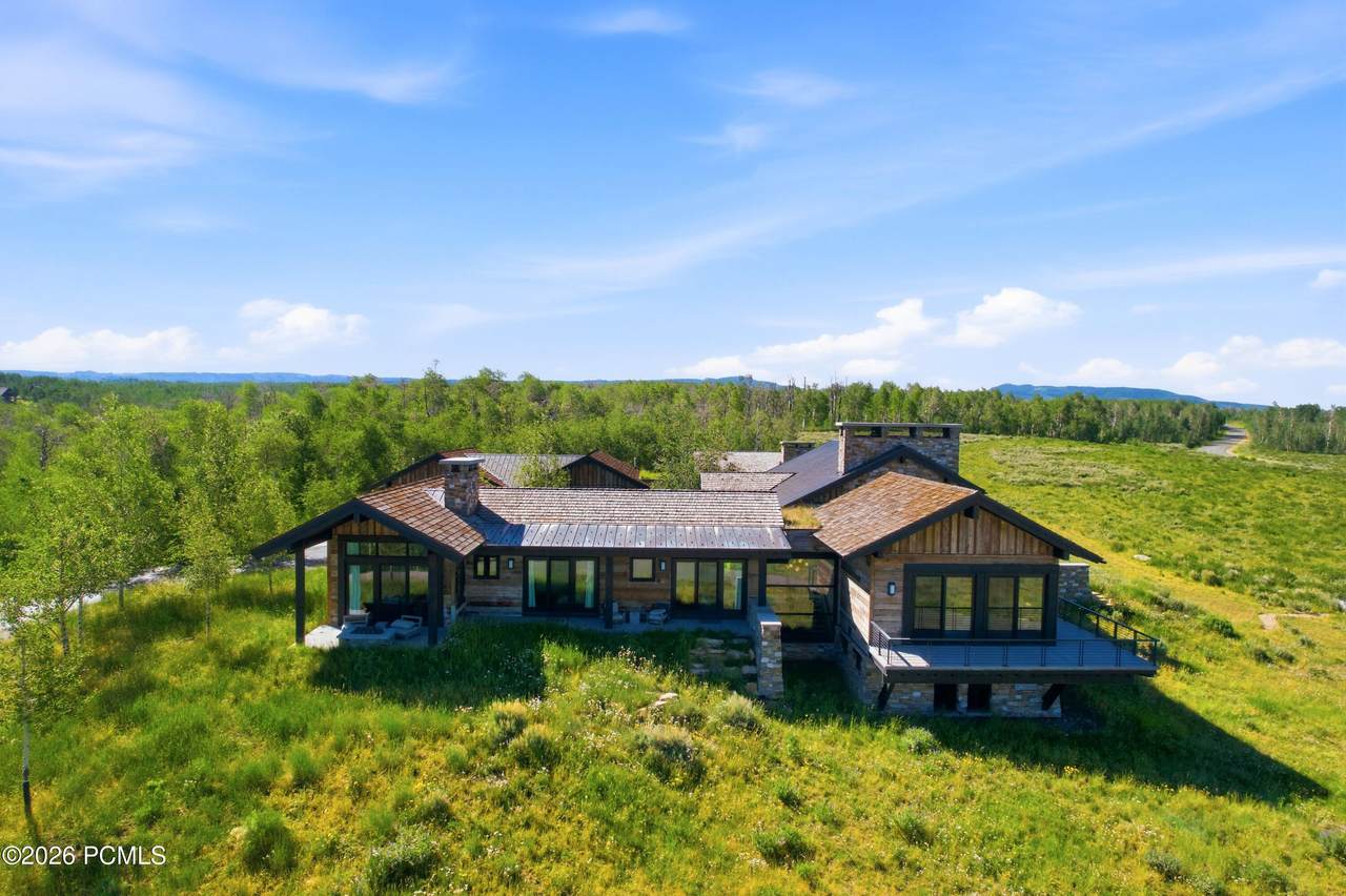 https://bt-photos.global.ssl.fastly.net/parkcity/1280_boomver_1_12603260-2.jpg