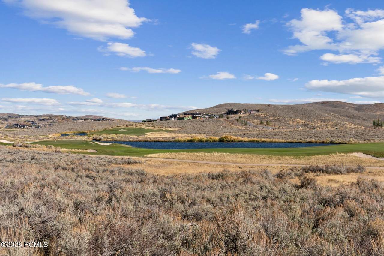 https://bt-photos.global.ssl.fastly.net/parkcity/1280_boomver_1_12603301-2.jpg