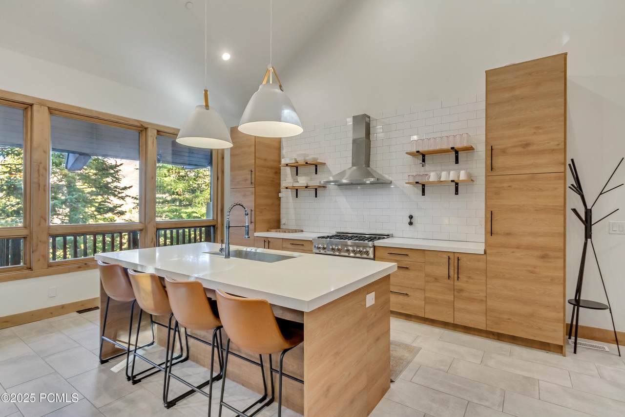 https://bt-photos.global.ssl.fastly.net/parkcity/1280_boomver_1_12603343-2.jpg