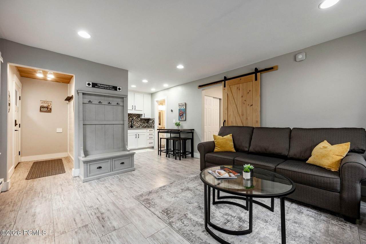 https://bt-photos.global.ssl.fastly.net/parkcity/1280_boomver_1_12603344-2.jpg