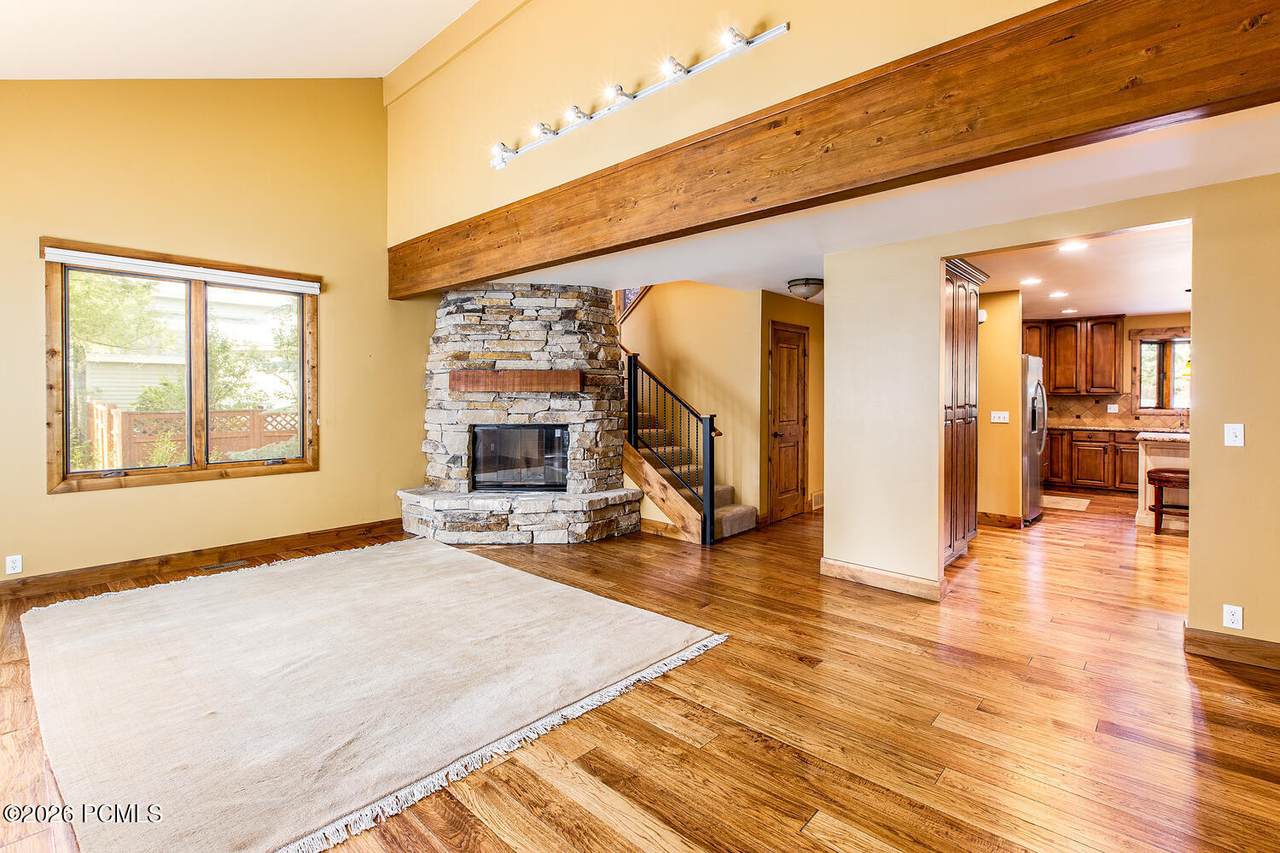 https://bt-photos.global.ssl.fastly.net/parkcity/1280_boomver_1_12603353-2.jpg