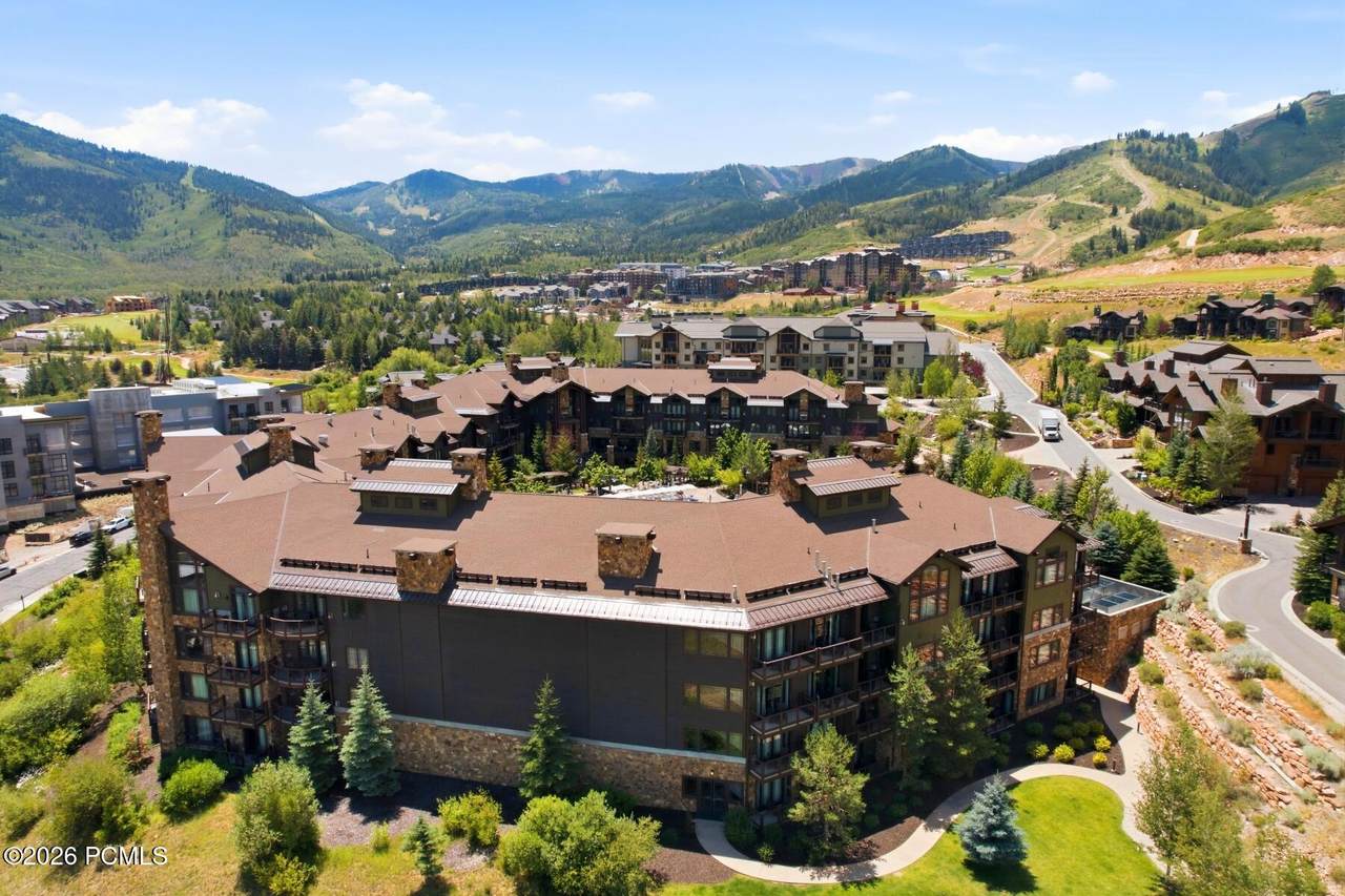 https://bt-photos.global.ssl.fastly.net/parkcity/1280_boomver_1_12603355-2.jpg