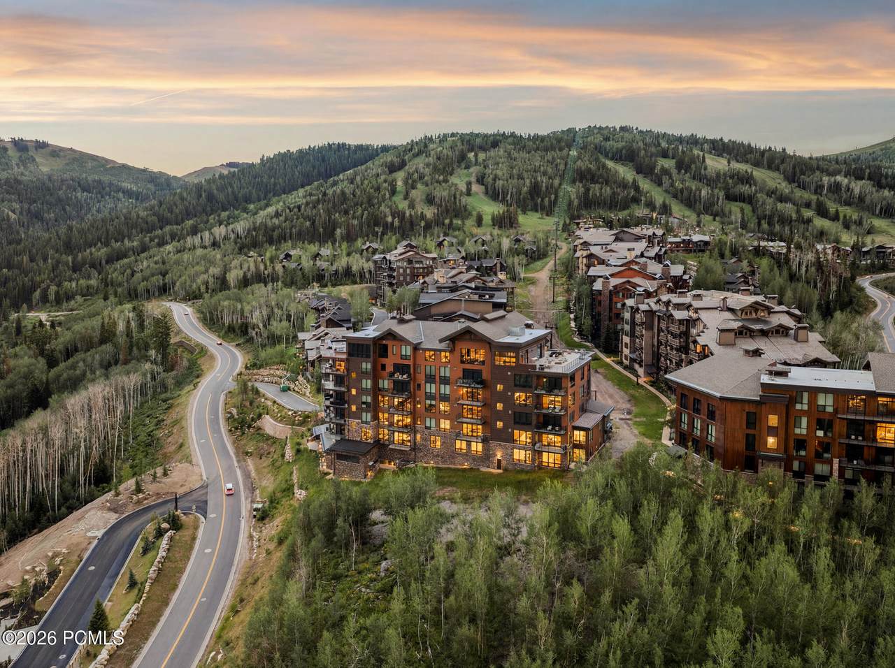 https://bt-photos.global.ssl.fastly.net/parkcity/1280_boomver_1_12603364-2.jpg