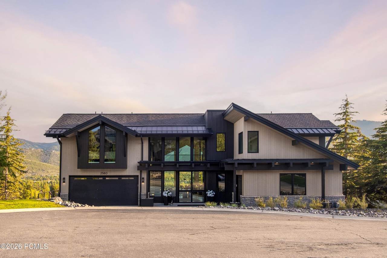 https://bt-photos.global.ssl.fastly.net/parkcity/1280_boomver_1_12603369-2.jpg