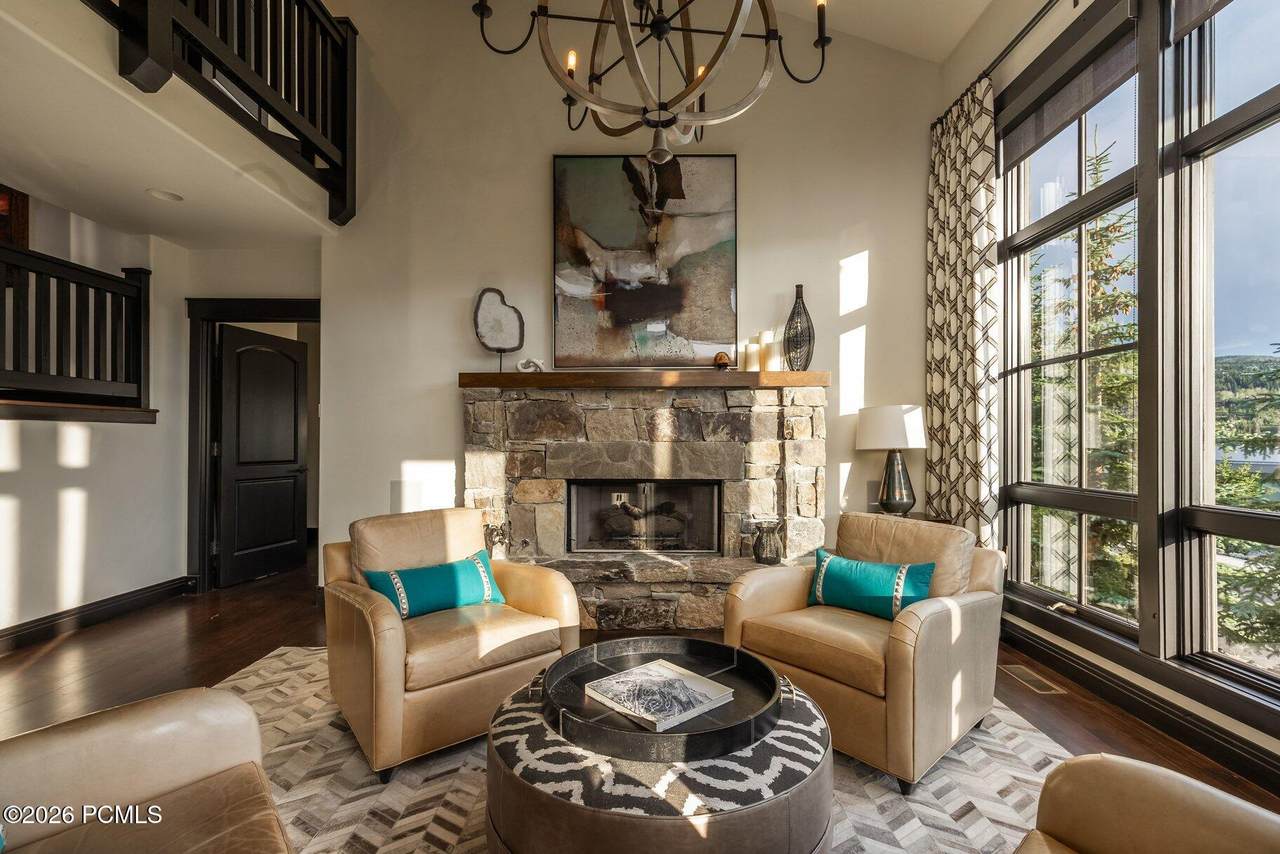 https://bt-photos.global.ssl.fastly.net/parkcity/1280_boomver_1_12603371-2.jpg