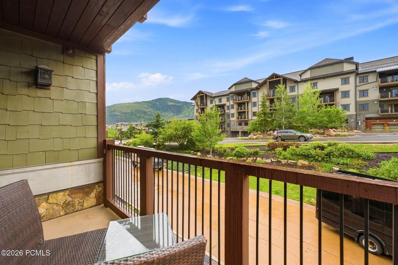 https://bt-photos.global.ssl.fastly.net/parkcity/1280_boomver_1_12603401-2.jpg