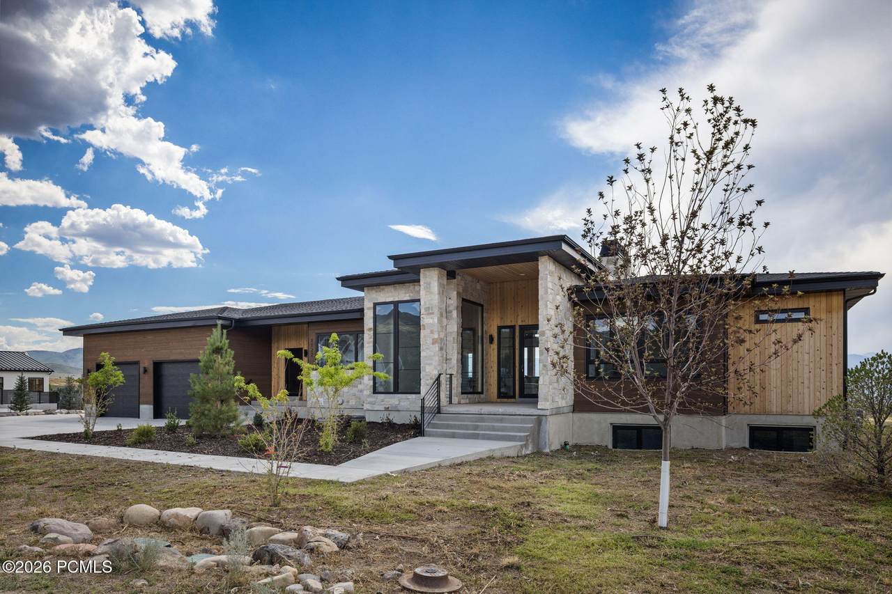 https://bt-photos.global.ssl.fastly.net/parkcity/1280_boomver_1_12603410-2.jpg