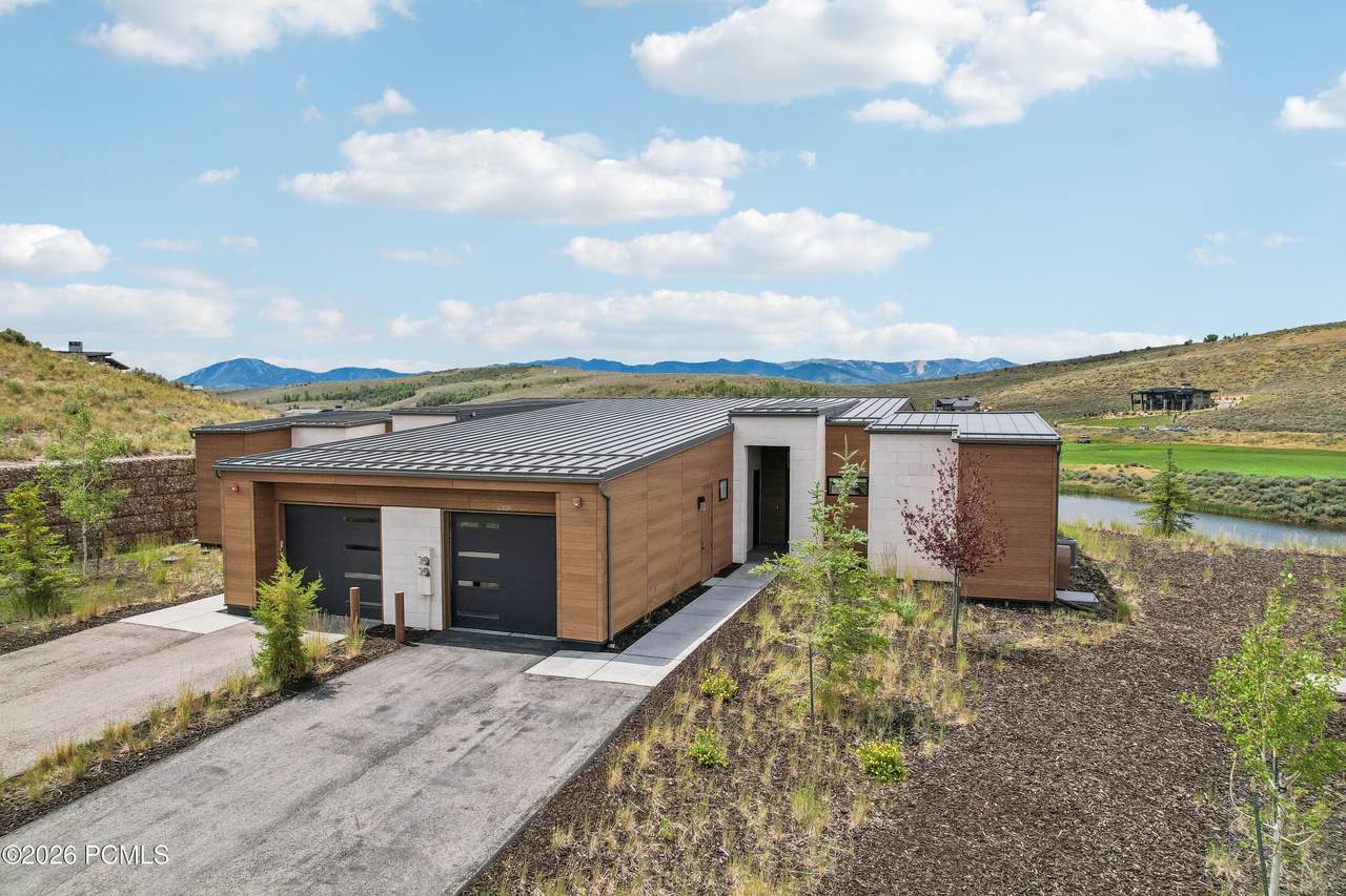 https://bt-photos.global.ssl.fastly.net/parkcity/1280_boomver_1_12603441-2.jpg