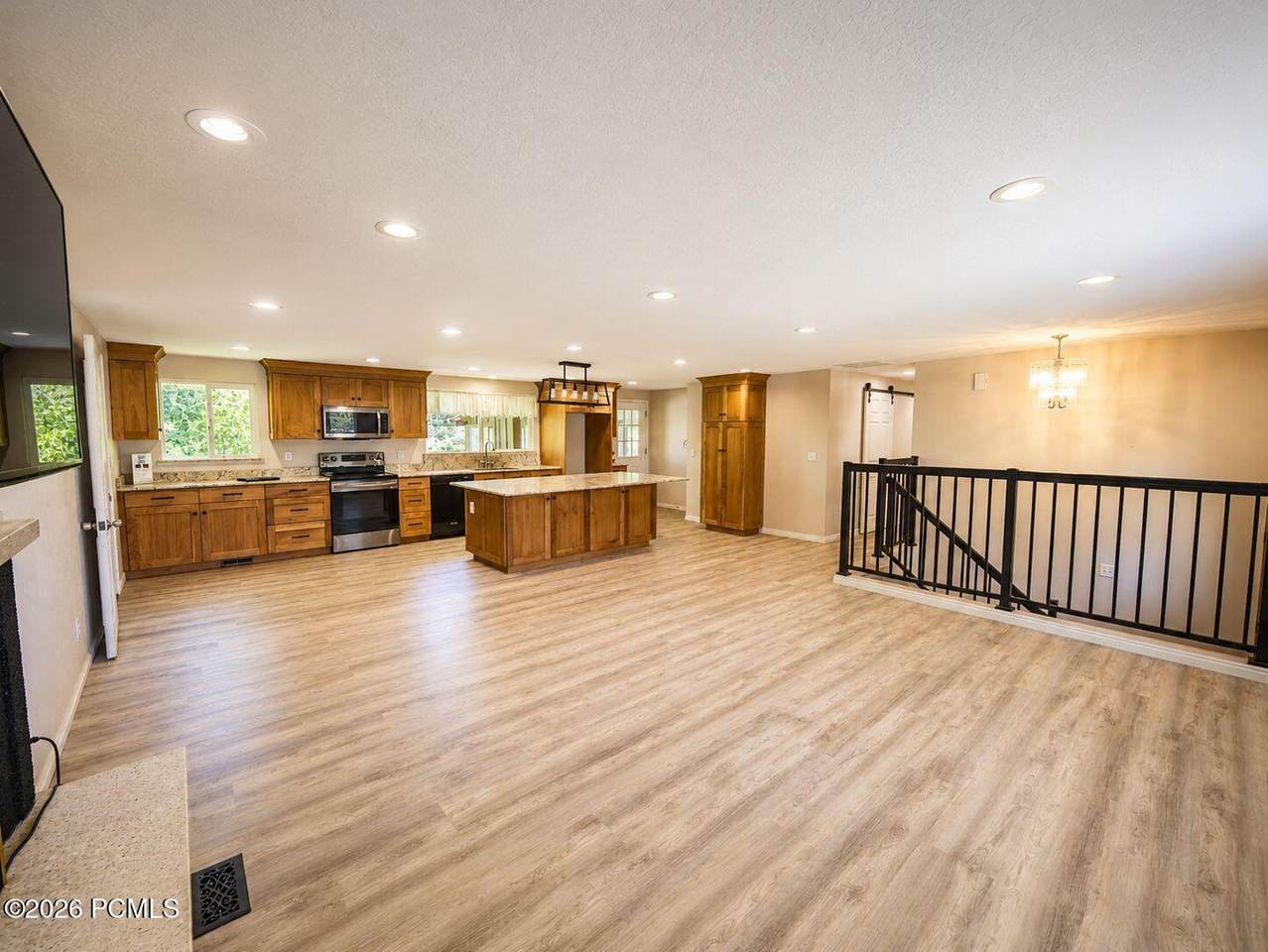 https://bt-photos.global.ssl.fastly.net/parkcity/1280_boomver_1_12603449-2.jpg