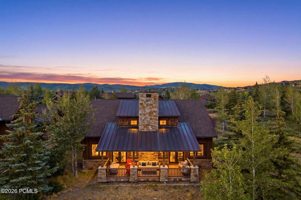 https://bt-photos.global.ssl.fastly.net/parkcity/1280_boomver_1_12603458-2.jpg
