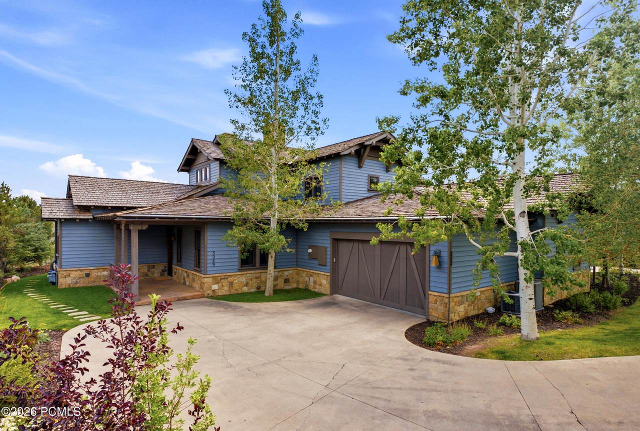3249 Thunderhawk Trail - Photo 1