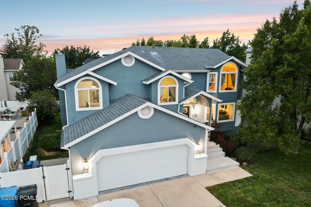 5334 Castlegate Drive - Photo 1