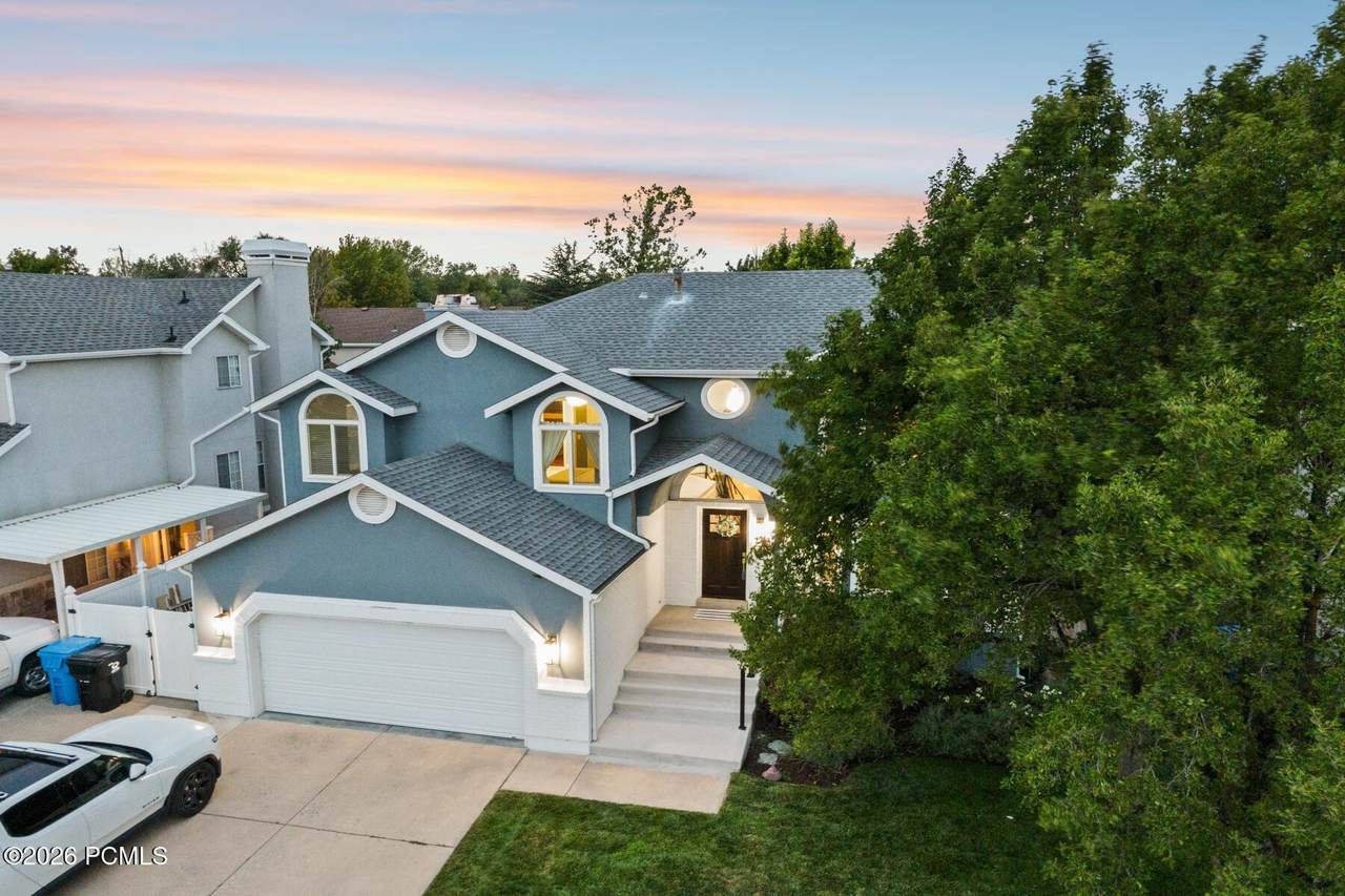 https://bt-photos.global.ssl.fastly.net/parkcity/1280_boomver_1_12603471-2.jpg