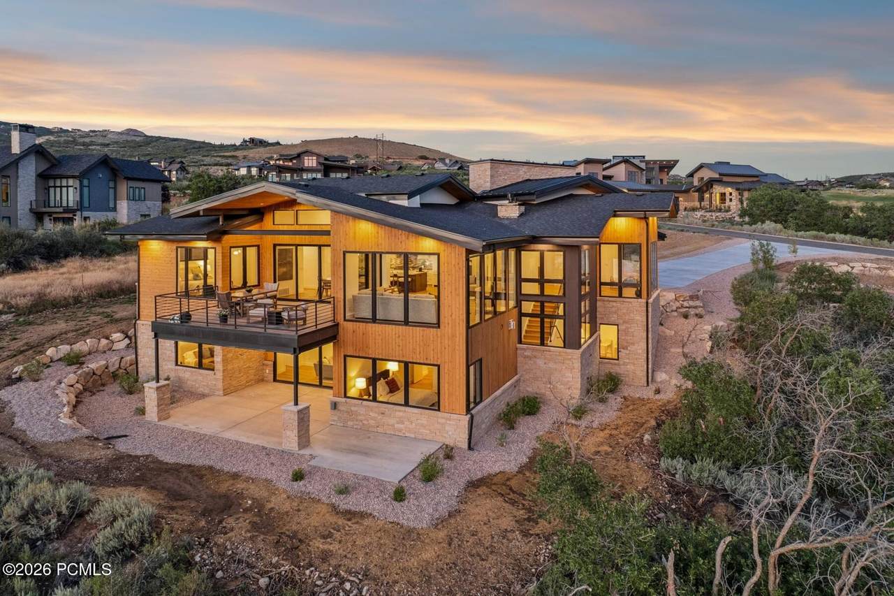 https://bt-photos.global.ssl.fastly.net/parkcity/1280_boomver_2_12603477-2.jpg
