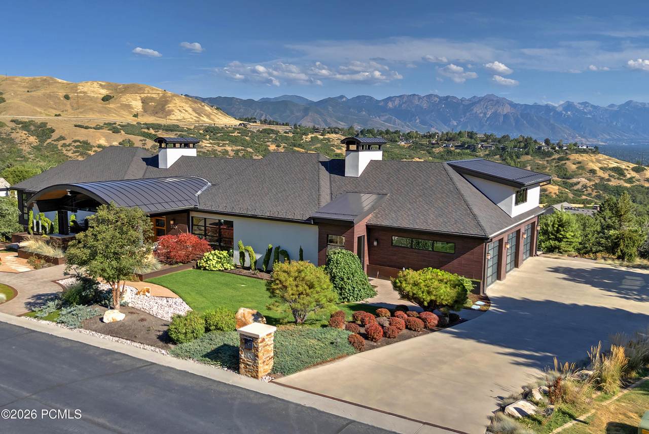 https://bt-photos.global.ssl.fastly.net/parkcity/1280_boomver_1_12603482-2.jpg