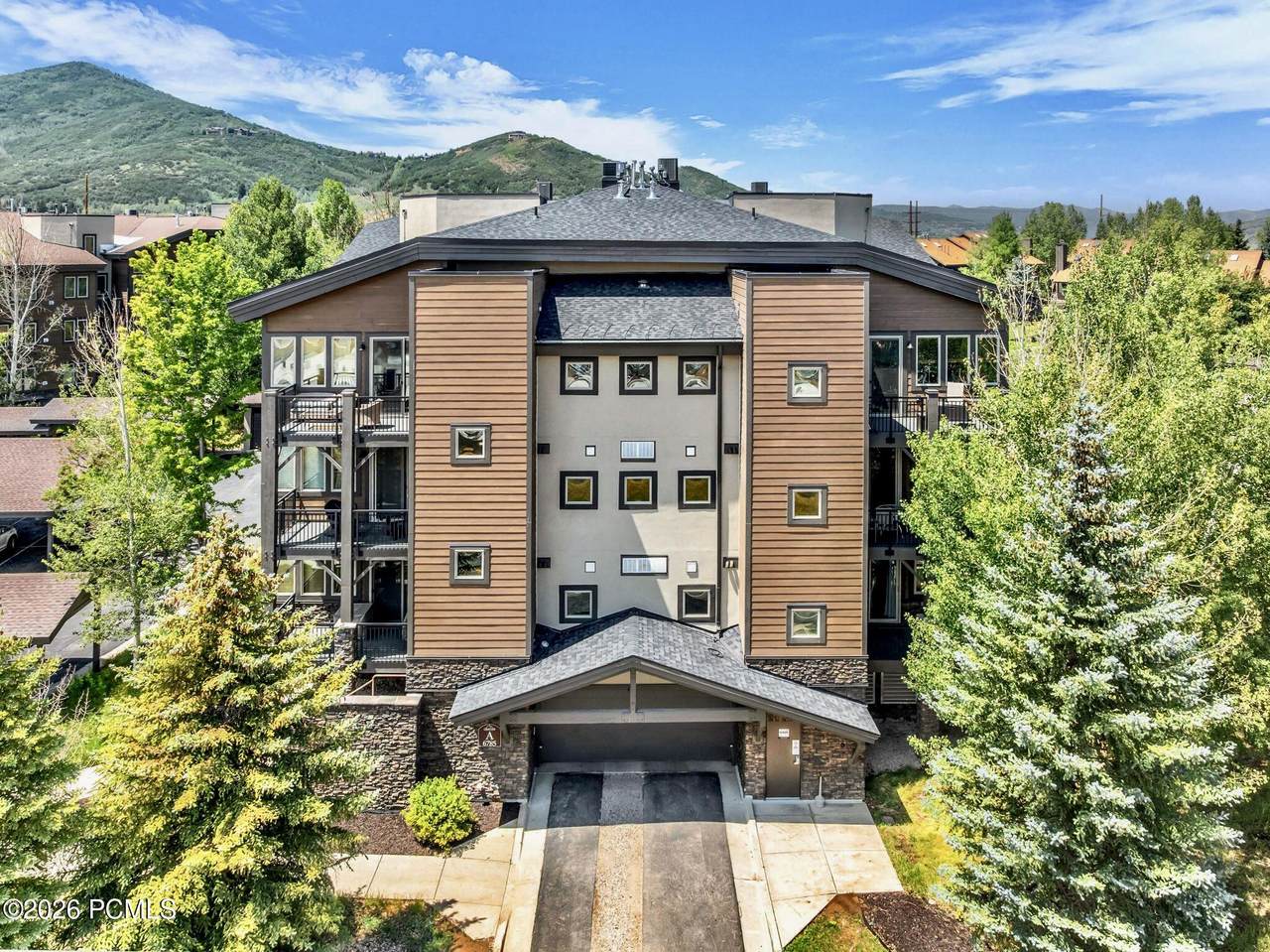 https://bt-photos.global.ssl.fastly.net/parkcity/1280_boomver_1_12603521-2.jpg