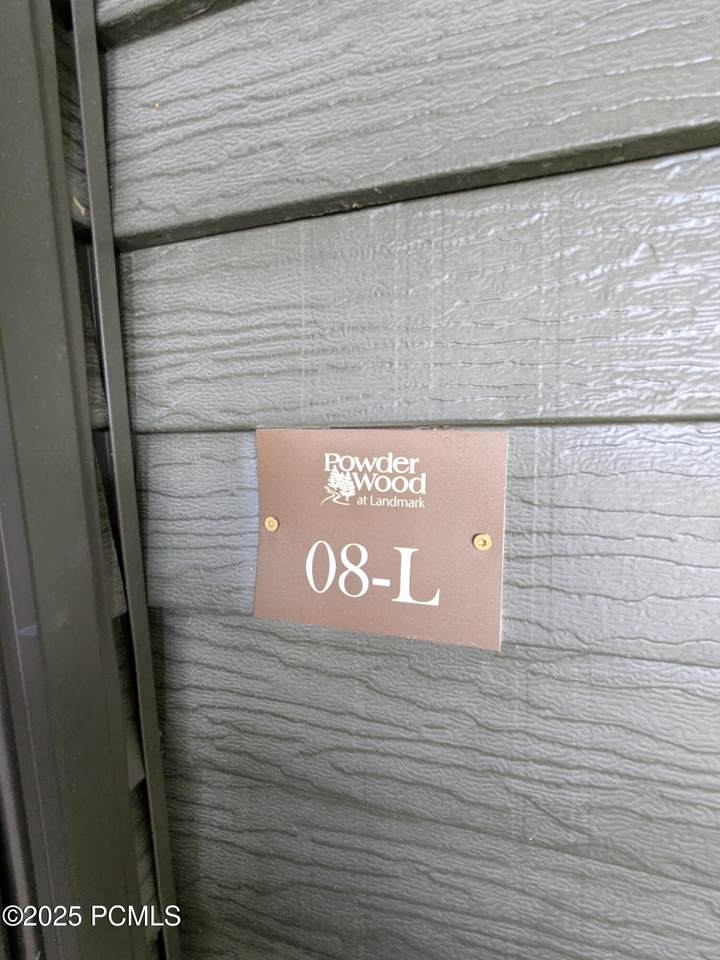 https://bt-photos.global.ssl.fastly.net/parkcity/orig_boomver_1_12603523-2.jpg