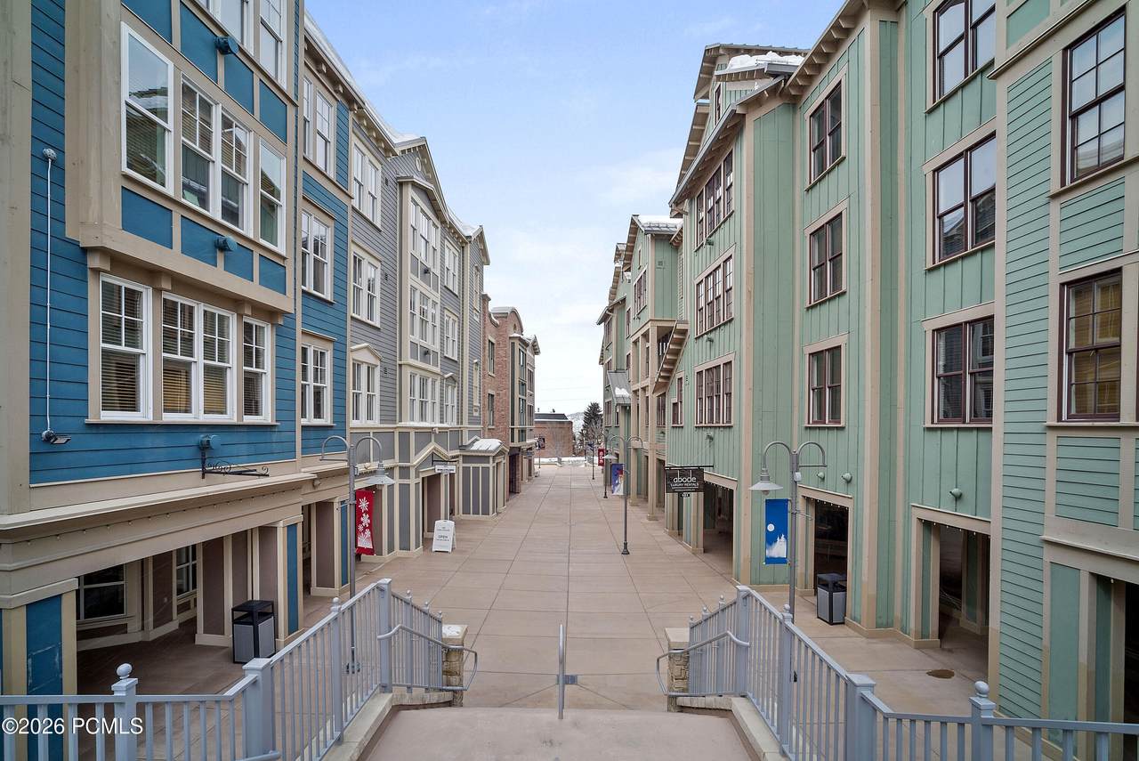 https://bt-photos.global.ssl.fastly.net/parkcity/1280_boomver_1_12603540-2.jpg