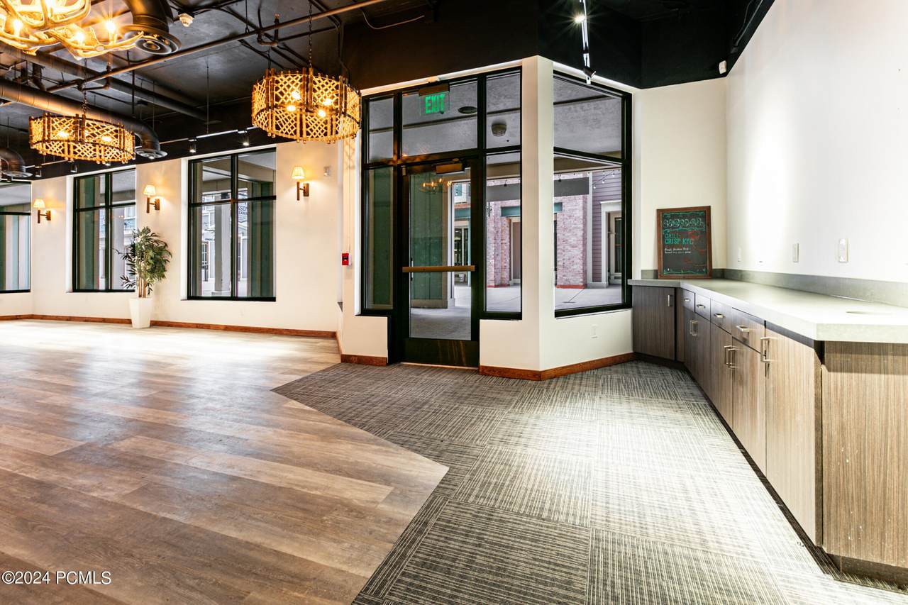 https://bt-photos.global.ssl.fastly.net/parkcity/1280_boomver_1_12603541-2.jpg