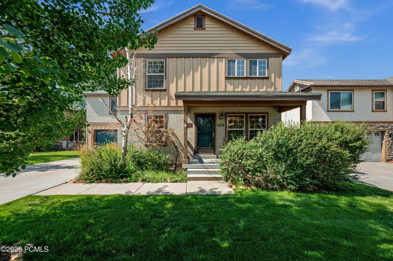 1272 Foxcrest Court - Photo 1