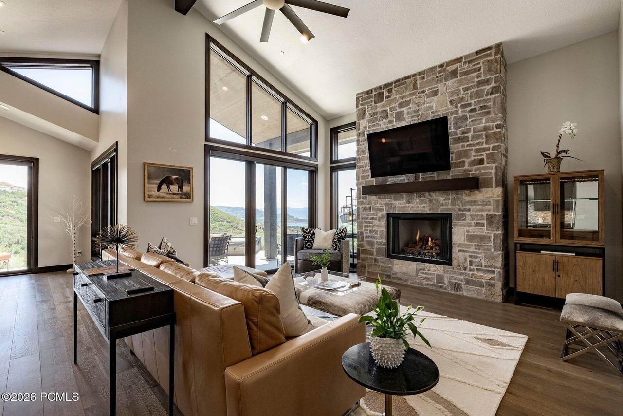 https://bt-photos.global.ssl.fastly.net/parkcity/1280_boomver_2_12603544-2.jpg