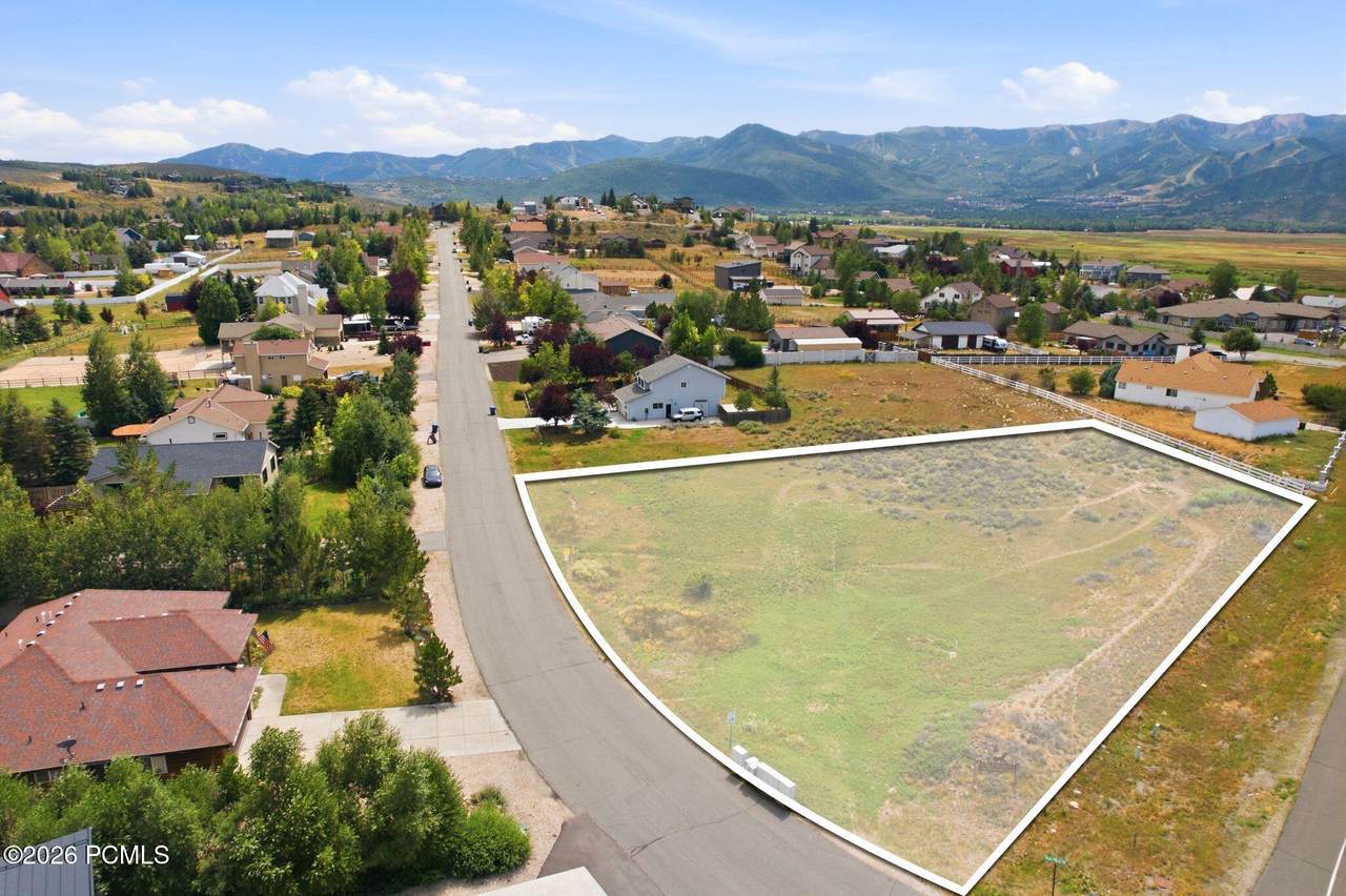 https://bt-photos.global.ssl.fastly.net/parkcity/1280_boomver_1_12603548-2.jpg