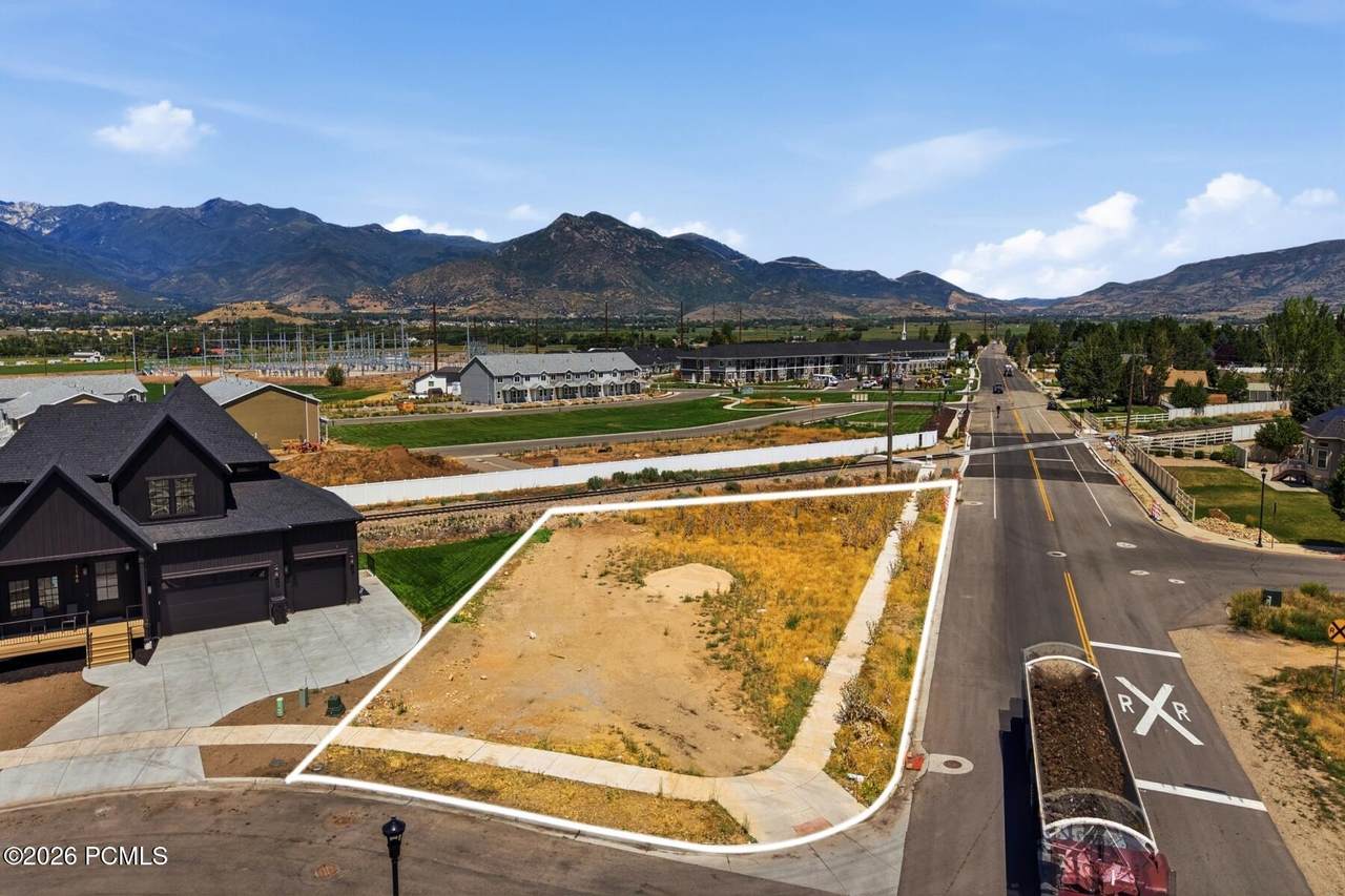 https://bt-photos.global.ssl.fastly.net/parkcity/1280_boomver_1_12603556-2.jpg