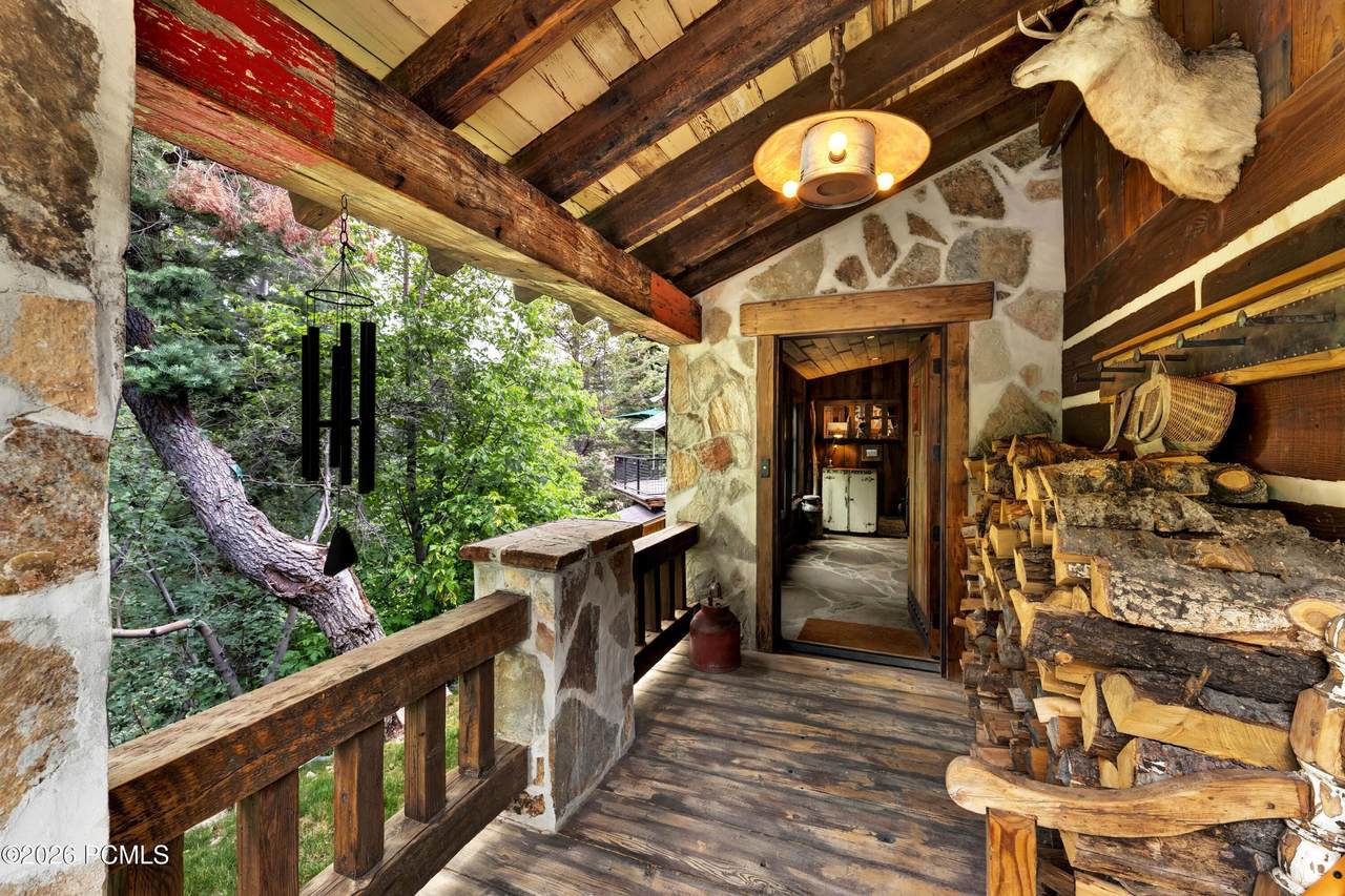 https://bt-photos.global.ssl.fastly.net/parkcity/1280_boomver_1_12603563-2.jpg
