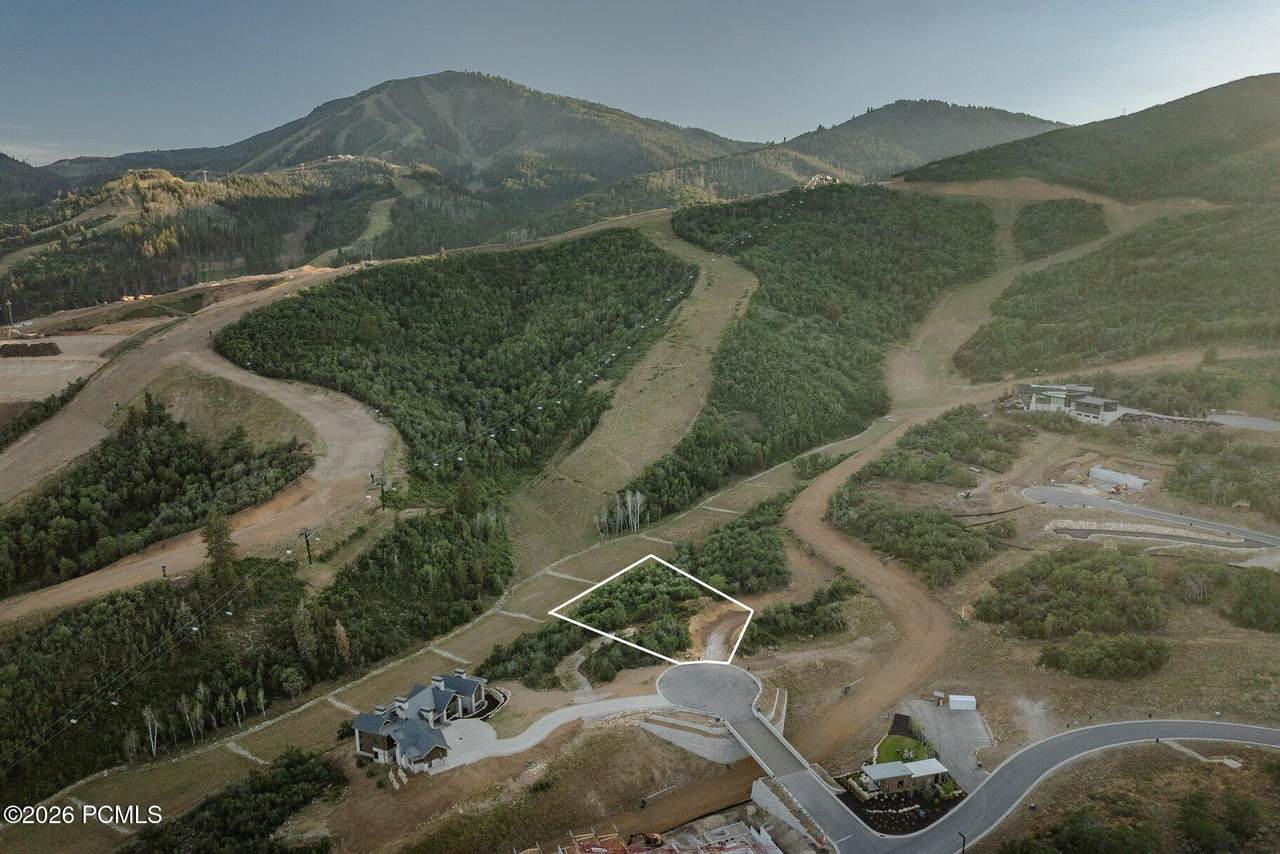 https://bt-photos.global.ssl.fastly.net/parkcity/1280_boomver_1_12603566-2.jpg