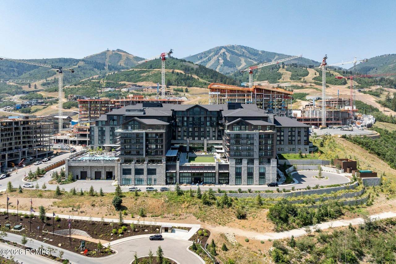 https://bt-photos.global.ssl.fastly.net/parkcity/1280_boomver_1_12603577-2.jpg