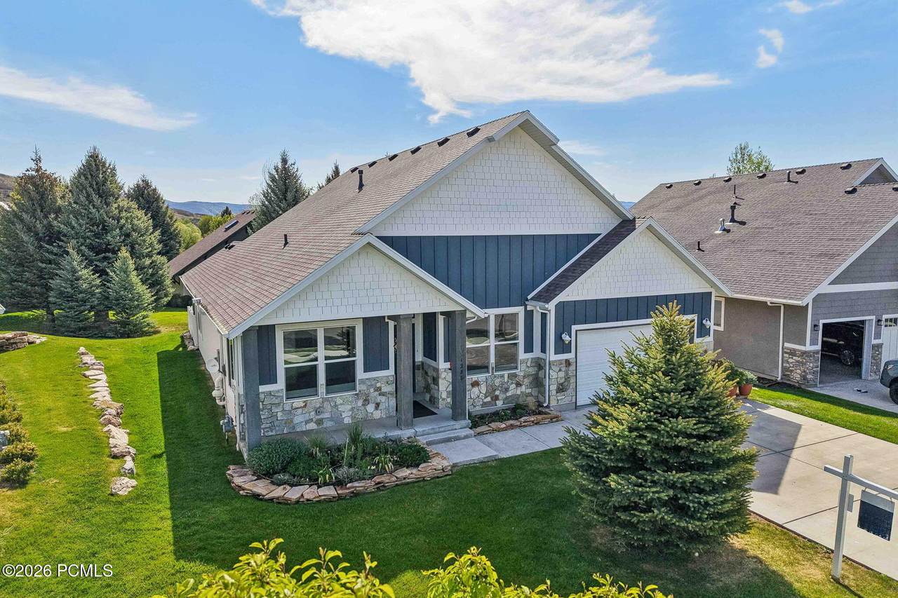 1238 Canyon View Road - Photo 1