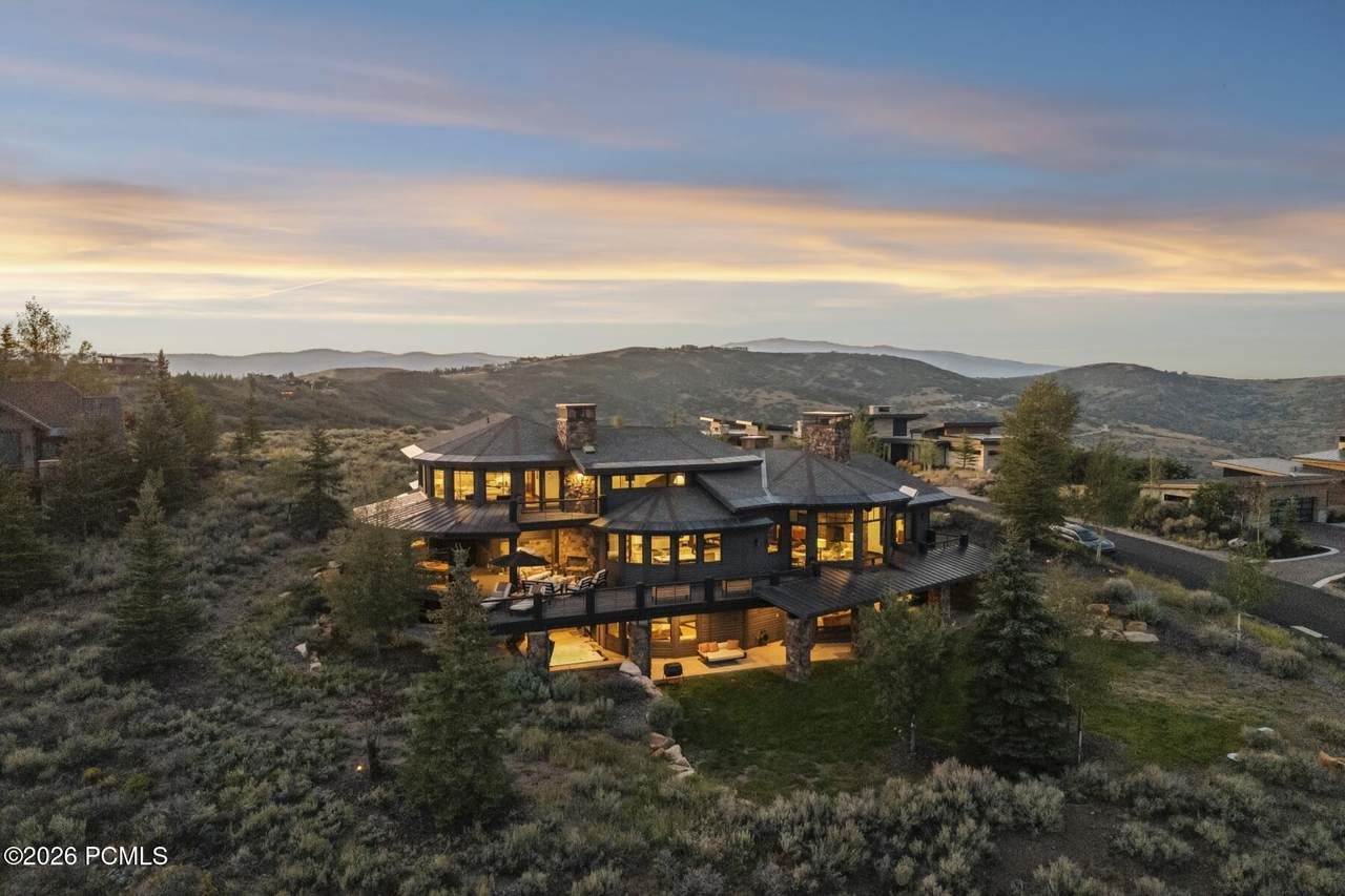 https://bt-photos.global.ssl.fastly.net/parkcity/1280_boomver_1_12603594-2.jpg