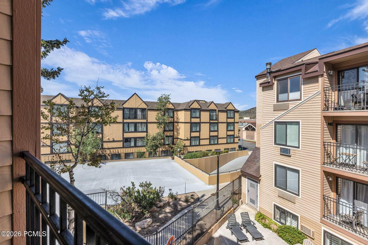 https://bt-photos.global.ssl.fastly.net/parkcity/1280_boomver_1_12603597-2.jpg