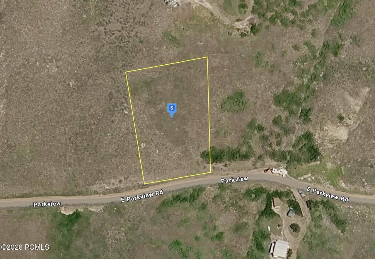 297 Parkview Road - Photo 1