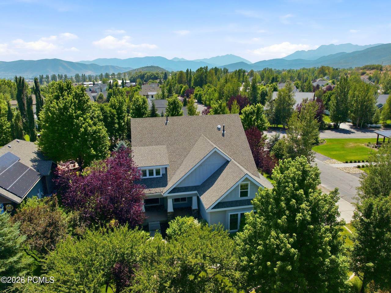 https://bt-photos.global.ssl.fastly.net/parkcity/1280_boomver_1_12603618-2.jpg