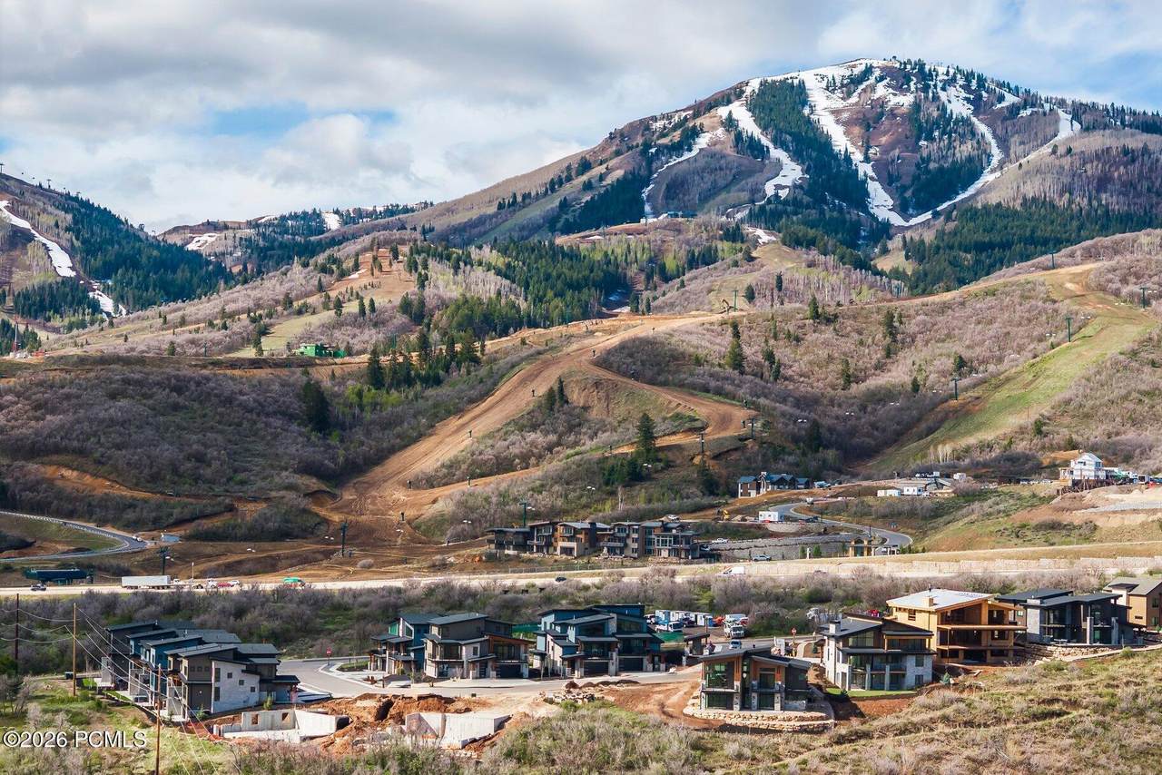 https://bt-photos.global.ssl.fastly.net/parkcity/1280_boomver_1_12603623-2.jpg