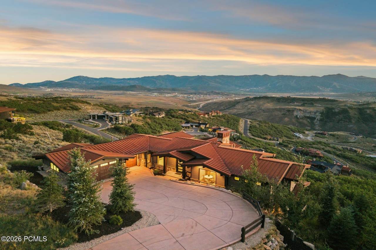 https://bt-photos.global.ssl.fastly.net/parkcity/1280_boomver_1_12603652-2.jpg