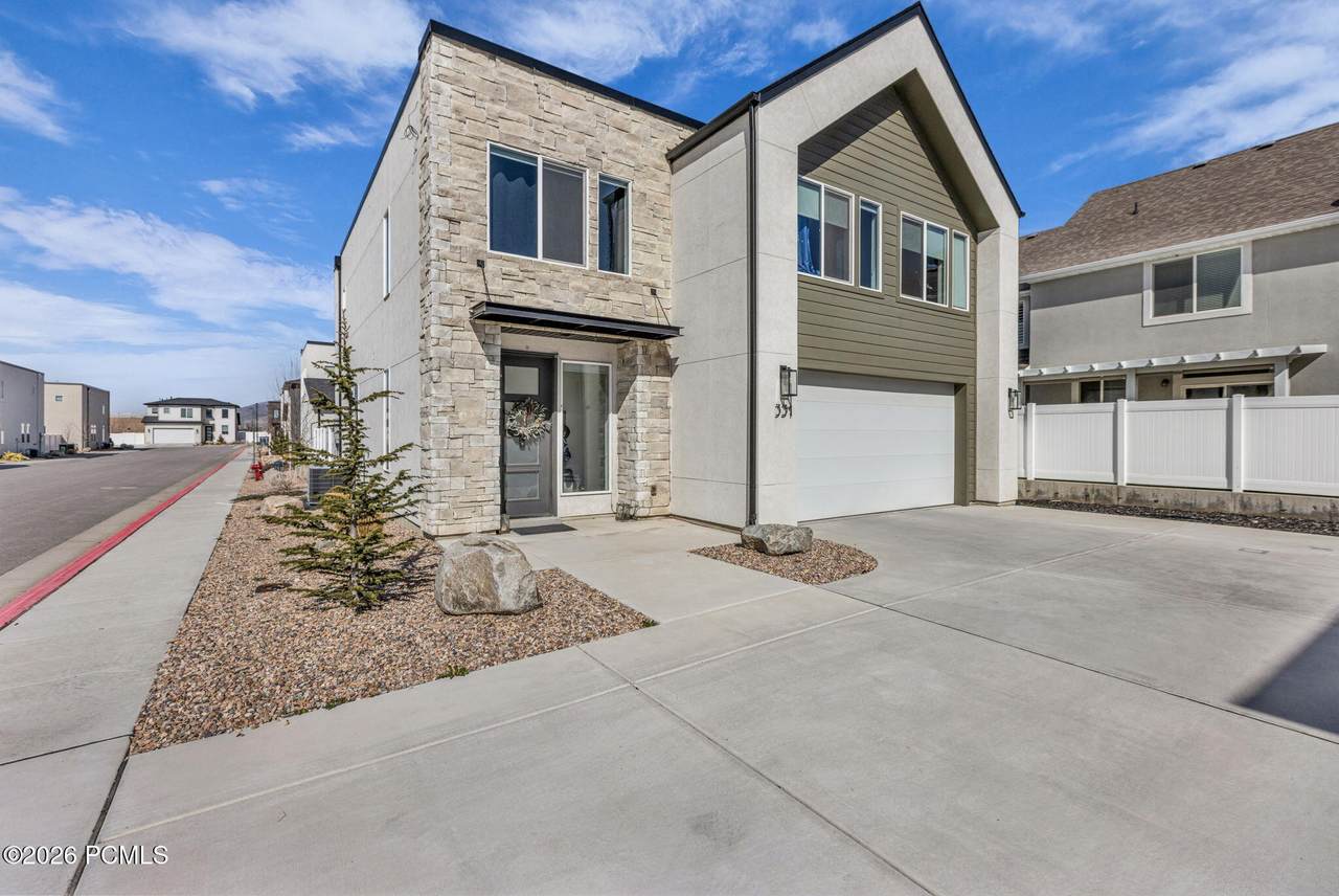 https://bt-photos.global.ssl.fastly.net/parkcity/1280_boomver_1_12603653-2.jpg