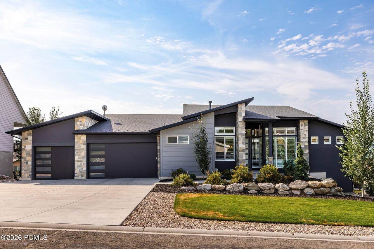 4115 4600 North - Photo 1