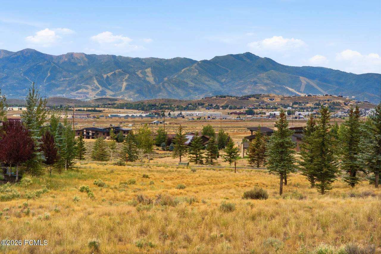 https://bt-photos.global.ssl.fastly.net/parkcity/1280_boomver_1_12603721-2.jpg