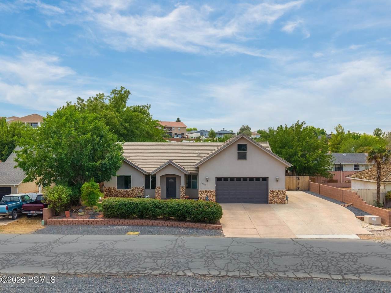 1632 Evergreen Drive - Photo 1