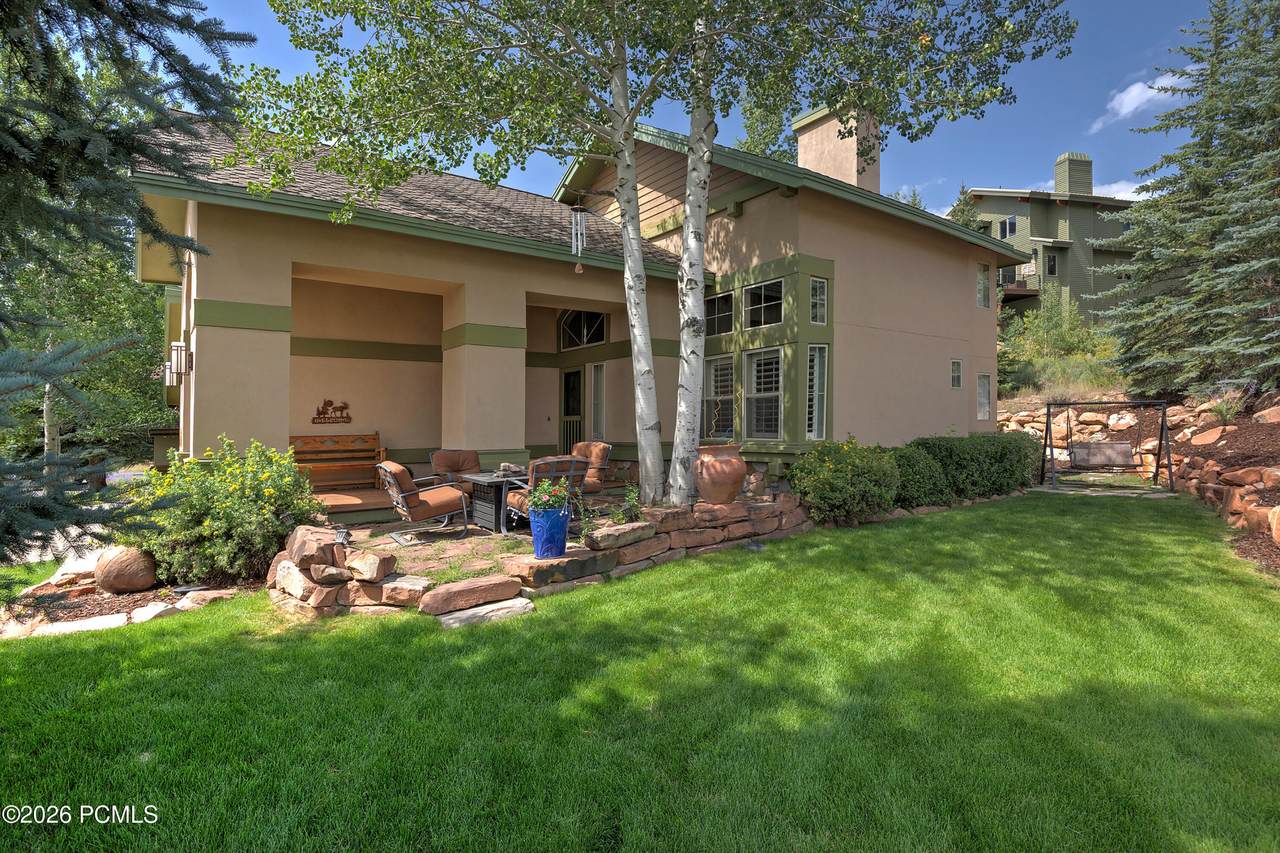 https://bt-photos.global.ssl.fastly.net/parkcity/1280_boomver_1_12603752-2.jpg