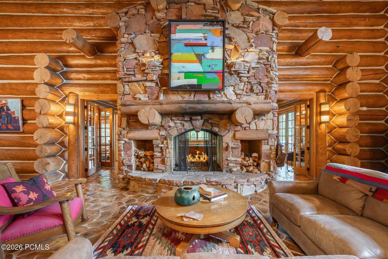 29 Canyon Court - Photo 1