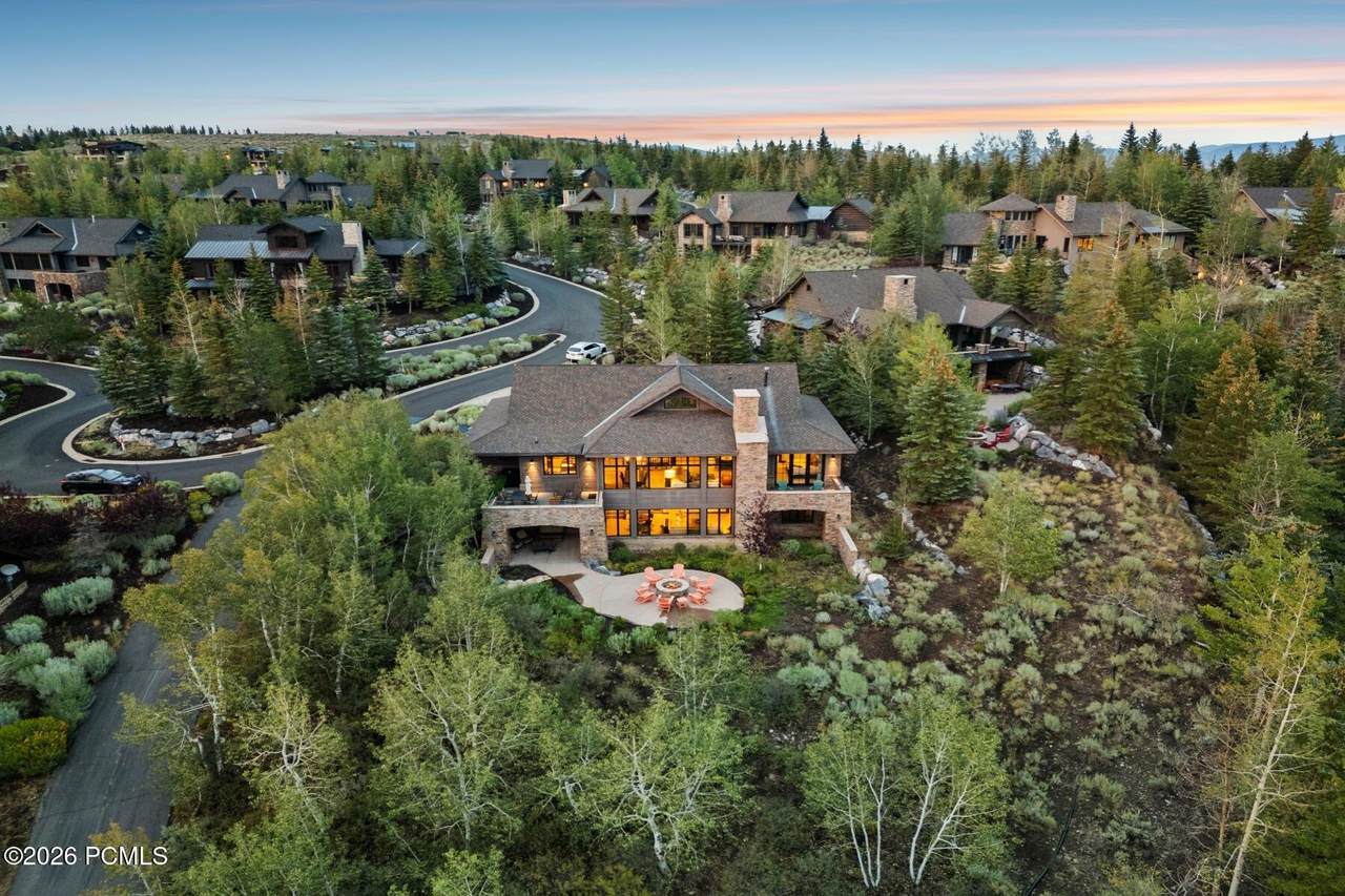https://bt-photos.global.ssl.fastly.net/parkcity/1280_boomver_1_12603813-2.jpg